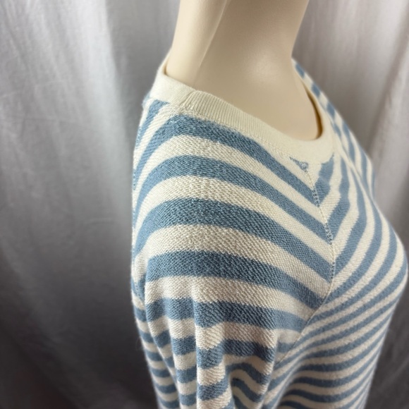 LRL Lauren Jeans Co Women’s Blue and White Stripe 3/4 Sleeve Side Drawstring Top - Picture 7 of 10